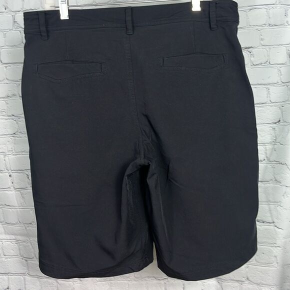 Lululemon Kahuna Shorts Size 36 - Picture 7 of 11